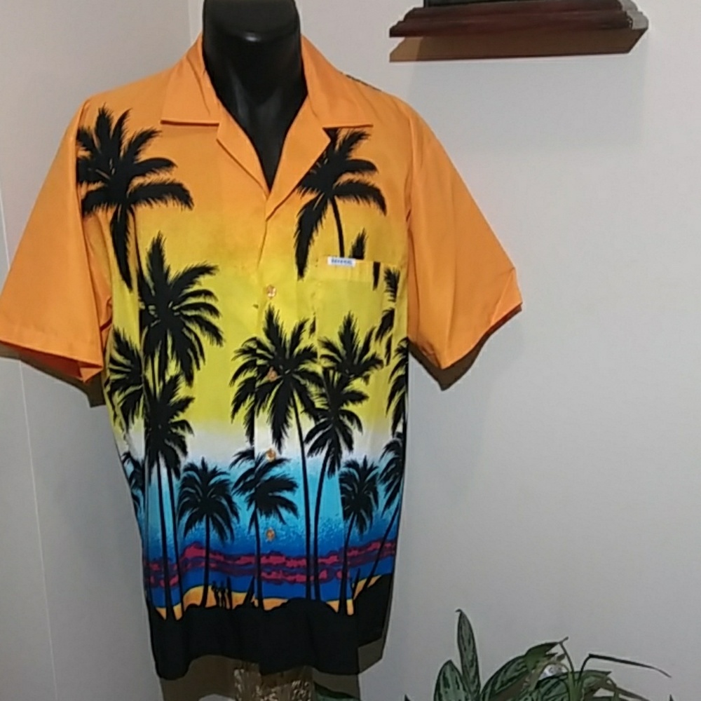 High Seas multicolored Bahamas shortsleeve shirt